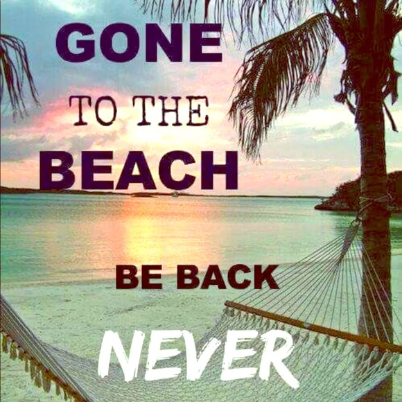 Dress like you’re on vacation 24/7 - Picture 1 of 1